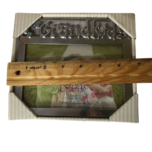 FETCO Grandkids Picture Frame 6"x4" Silver Metal Word Art Family Photo Gift NIB - Picture 5 of 7